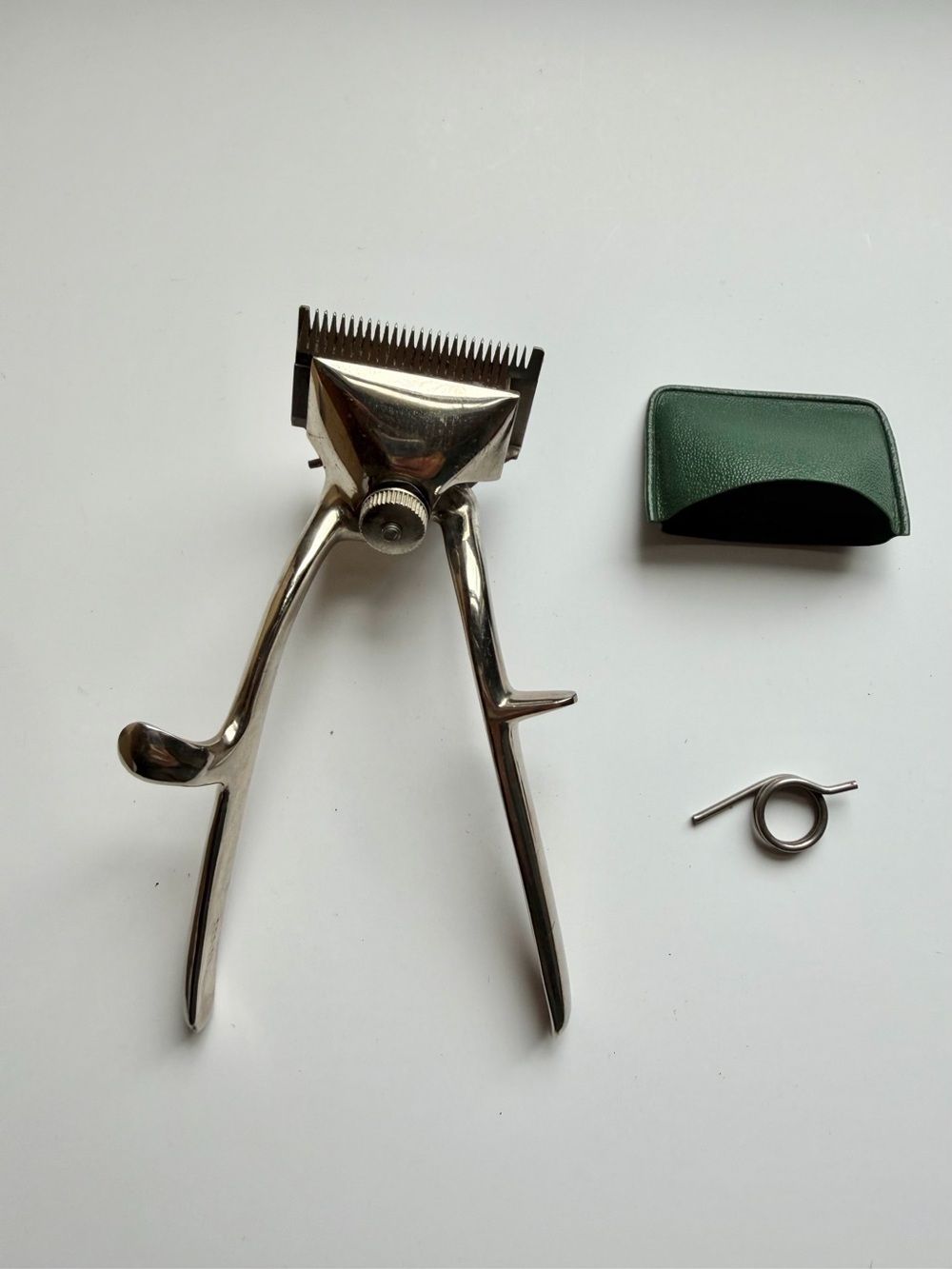 Vintage Marks Hair Clipper Made in Germany Original Box Extra Spring Instruction - Picture 10 of 16